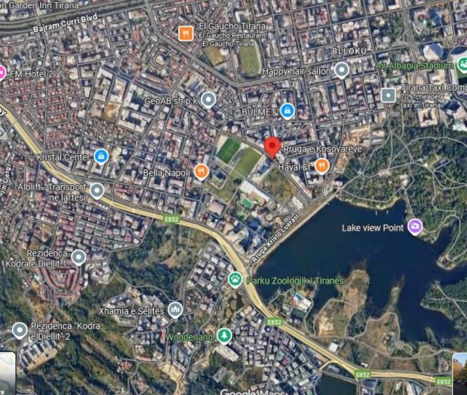 Super ambjent me qera buze rruge prane rruges se Kosovareve, ne Tirane (ID 42711143)