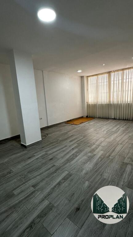 BUSINESS PREMISES FOR RENT IN BLLOK