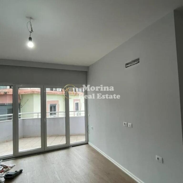 Shitje, Apartament 1+1+Bllk, Fresk, Cmimi 87000 Euro