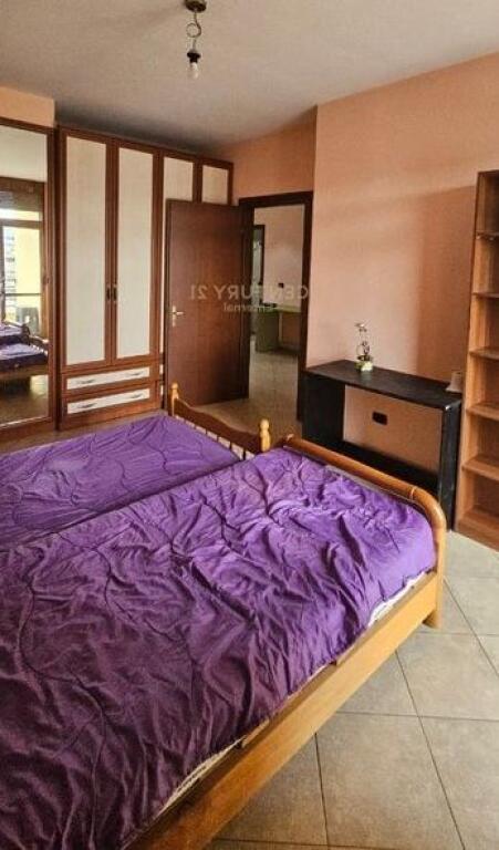 Appartamento 2+1 in affitto in Via Bardhyl.