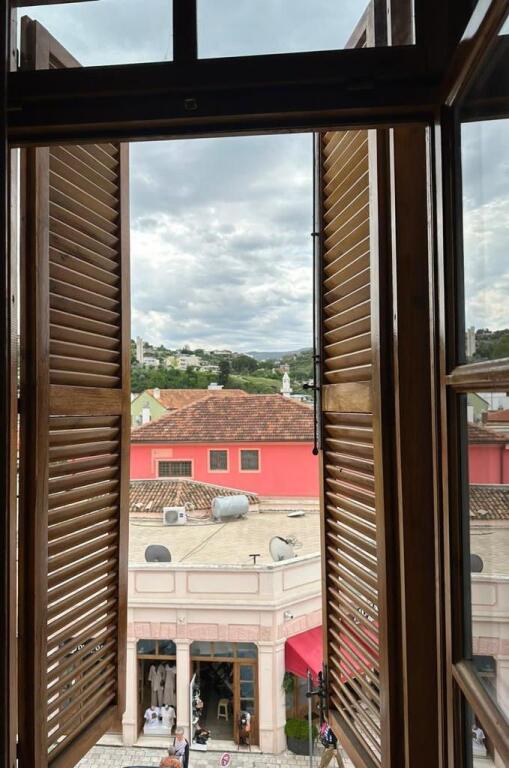 Appartamento 1+1 in affitto a lungo termine, Muradie Vlore, 280€/mese, Vicino all'Orologio!