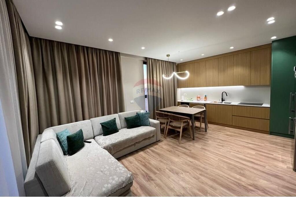 Apartament - Për Qira - Rruga Jordan Misja, -- Tiran -- per vetem 900 euro