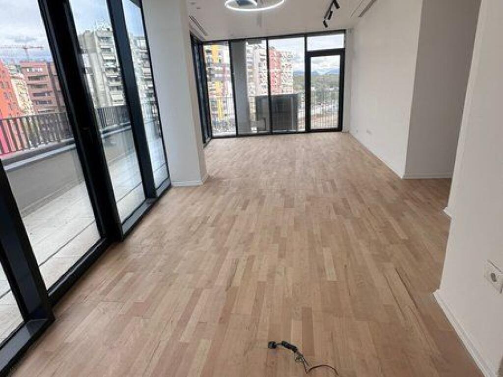 Shitet apartament 2+1+2, Lake View Residence