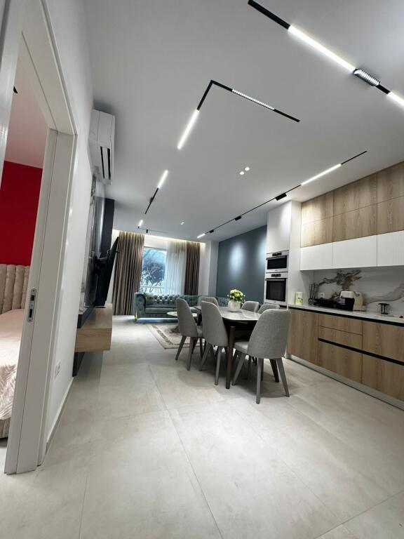 🏡 SHITET APARTAMENT LUKSOZ 2+1 ME PAMJE DETI