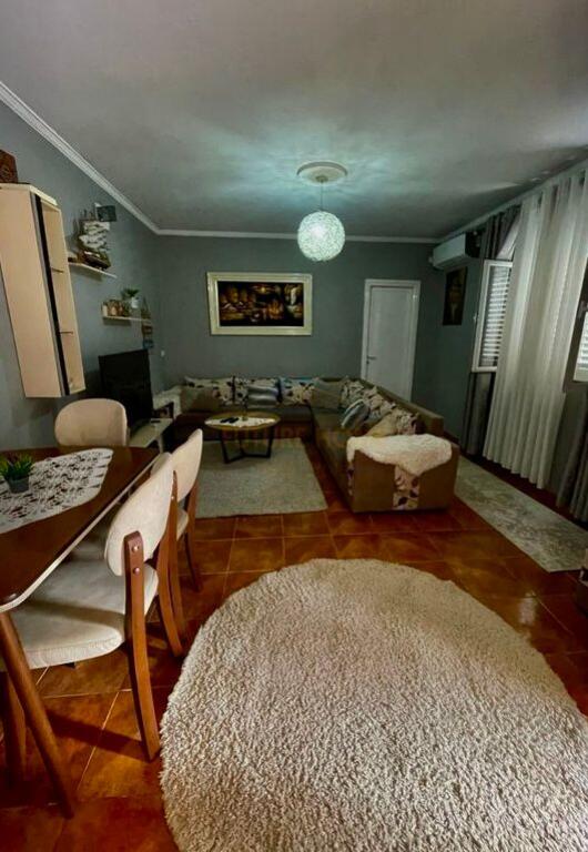 Rent, Private House, Porcelan, Tirana.