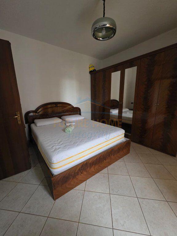 Qera, Apartament 2+1+2, Unaza e Re, Tiranë.