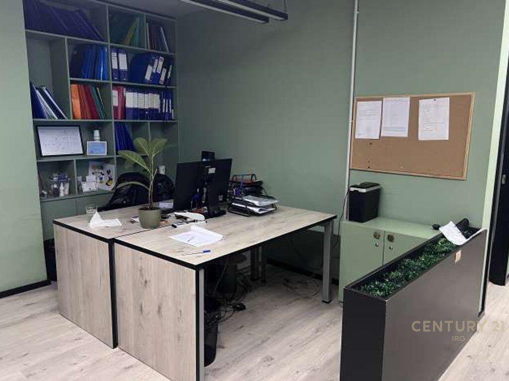 Ufficio in Affitto – Bllok