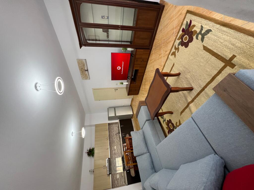 Appartamento 2+1+2 in affitto 50.000 lek ad Astir!