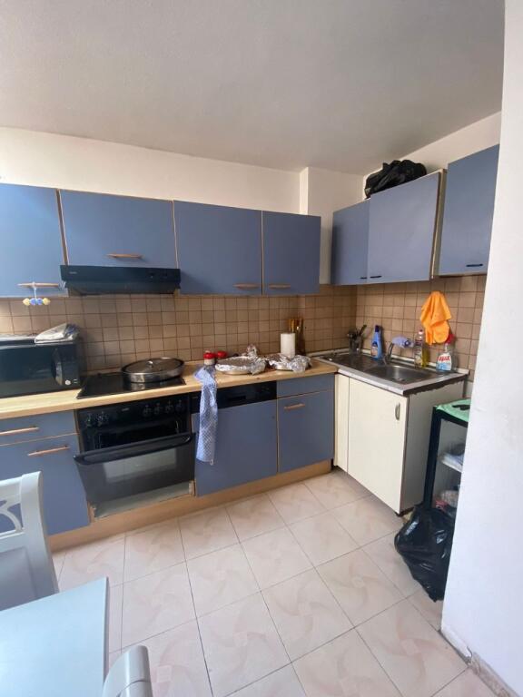 APARTAMENT 3+1+2 ME QIRA BRRYLI 550 EURO