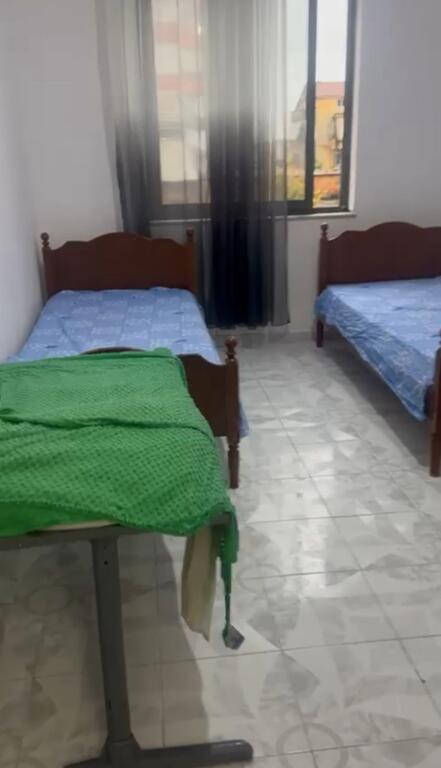 Affitto, Appartamento 1+1, Via Bardhyl, 400 Euro/Mese