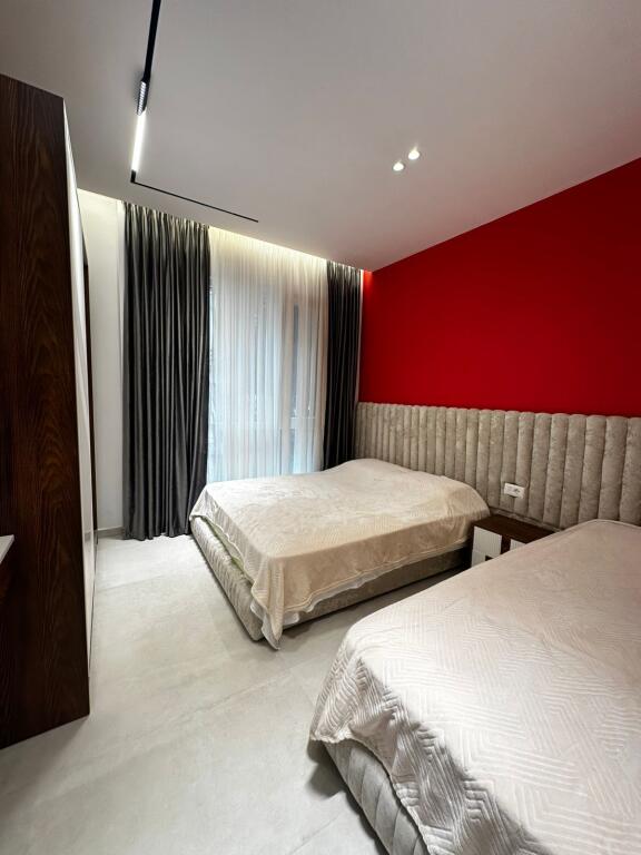 🏡 SHITET APARTAMENT LUKSOZ 2+1 ME PAMJE DETI