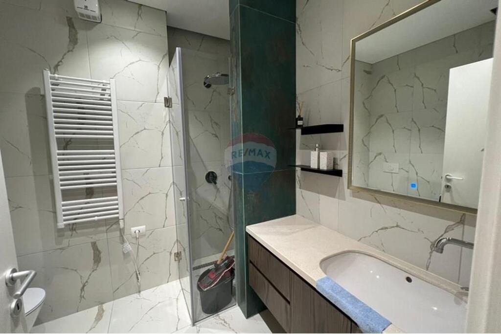 Apartament - Për Qira - Rruga Jordan Misja, -- Tiran -- per vetem 900 euro