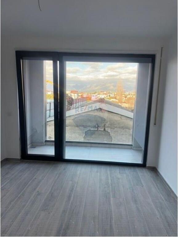 Office space for rent at Akses Tirana !