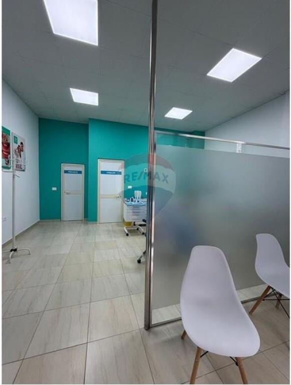 shitet biznes, klinike dentare