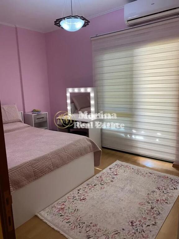 Apartament 2+1, Qender — Galeria "17- Nentori", 850 euro/muaj