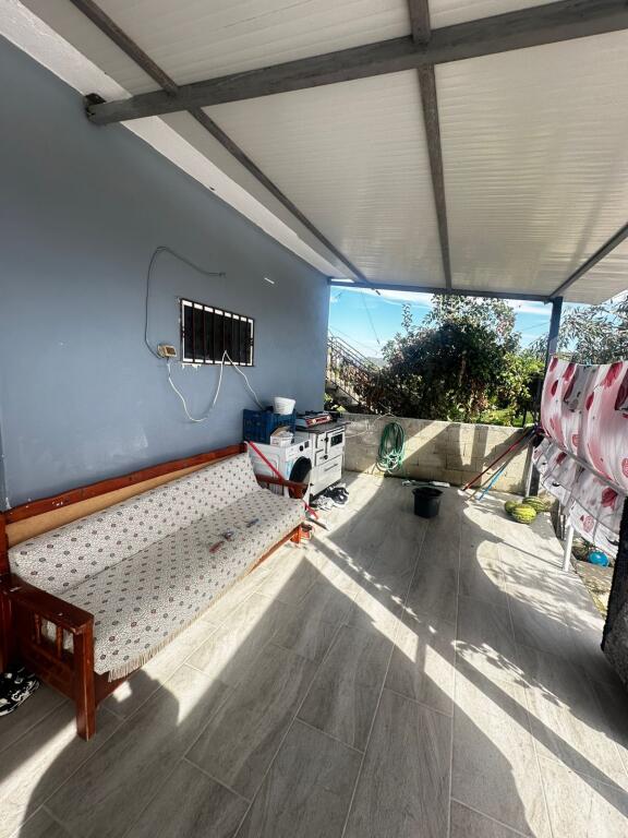 🏡 Shitet Vilë 2-Katëshe Manze