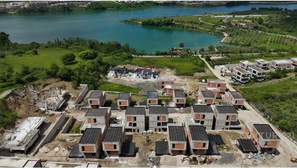 SELLING 3-STOREY VILLA – Terfili Residence, Farkë