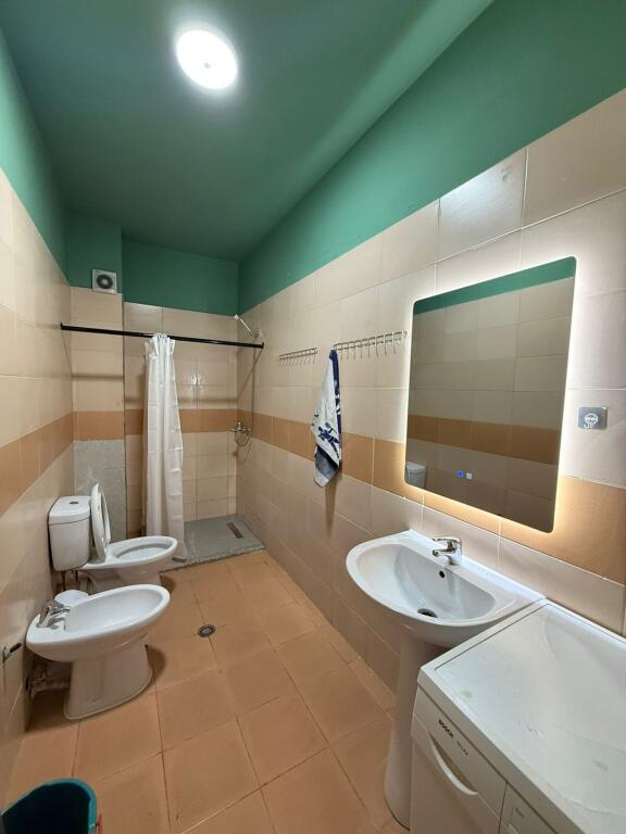 A few minutes away from Koco Glozheni Maternity, Endri Keko Street, a furnished 2+1 apartment is for rent. 500 Euro.    