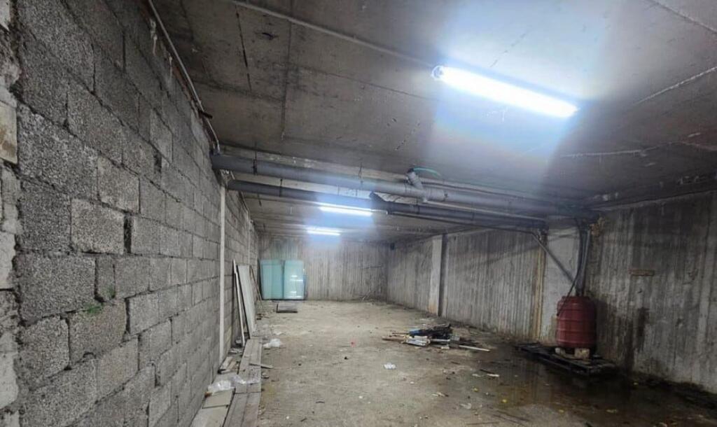 Locale Commerciale in Vendita vicino al Terminal degli Autobus (Ospedale Hygeia)!
