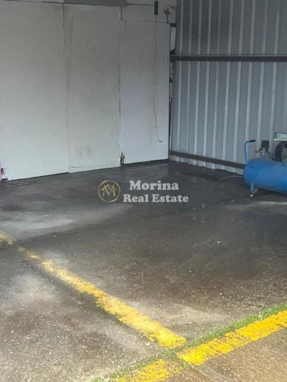 Qera, Ambient Biznesi/magazine, Rruga 5 maj, 800 euro/muaj.