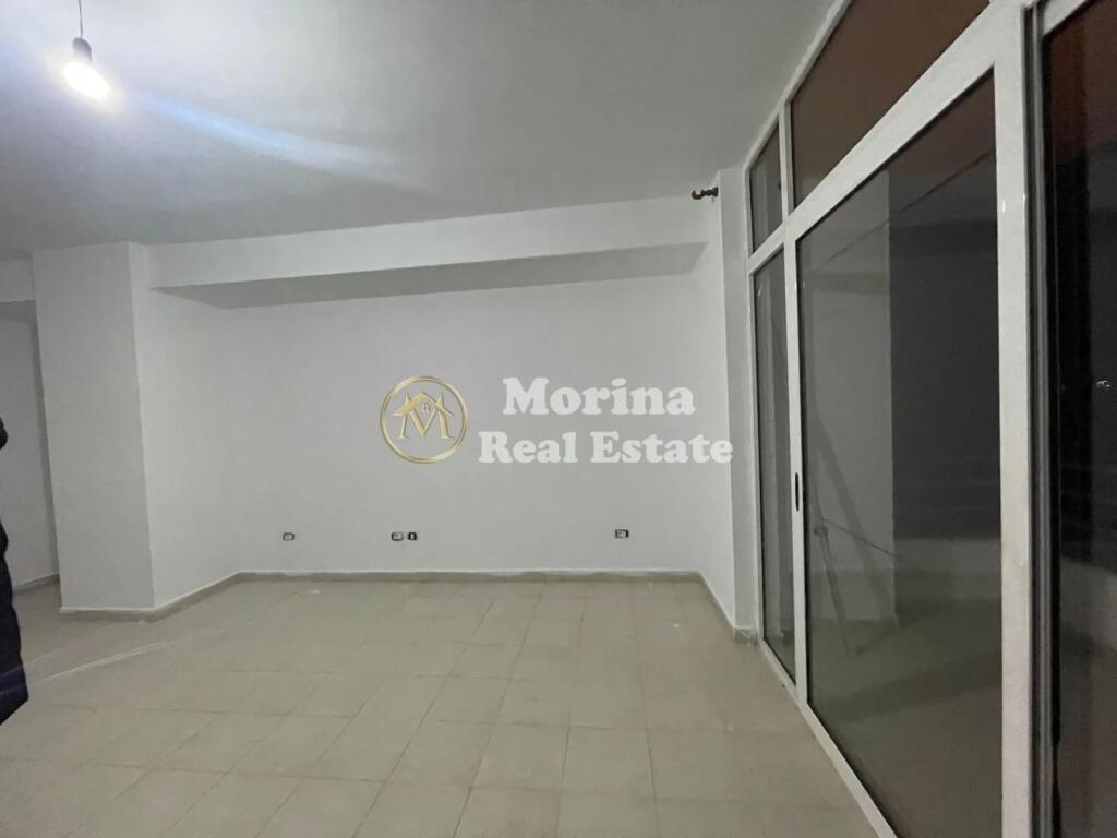 Shitet garsoniere  + verande, ne Astir, 105.000 euro