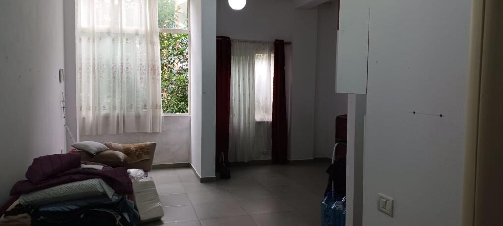 Affitto, Monolocale, Fresk, 300 euro/mese