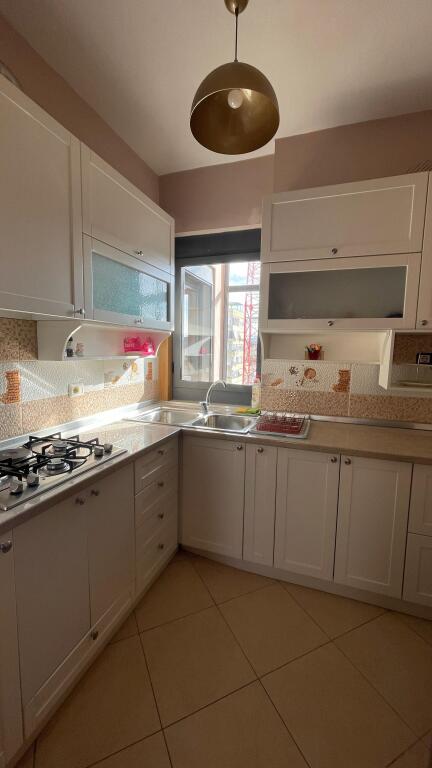 Affittasi Appartamento 1+1+1 Balcone