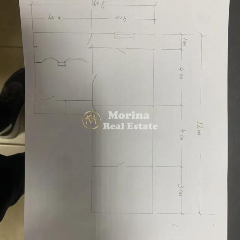 Vendita, Locale Commerciale/negozio, di fronte al Complesso Delijorgji, Prezzo 150000 Euro.