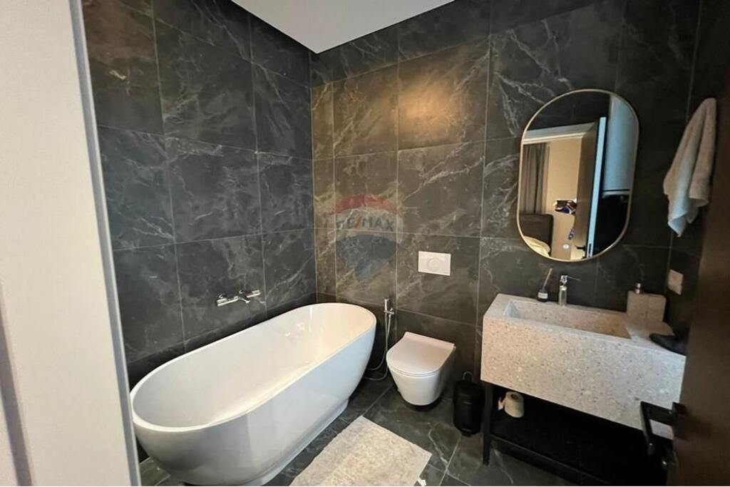 Apartament - Për Qira - Rruga Jordan Misja, -- Tiran -- per vetem 900 euro