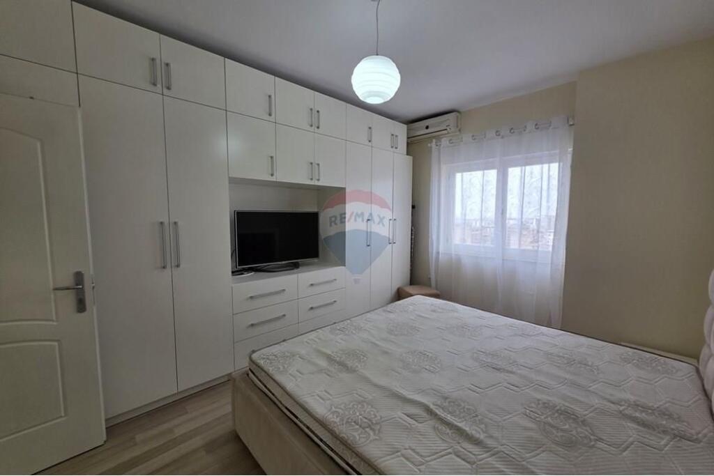 Appartamento 2+1+2 in affitto~ CENTRO DI TIRANA