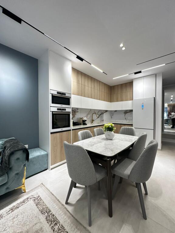 🏡 SHITET APARTAMENT LUKSOZ 2+1 ME PAMJE DETI