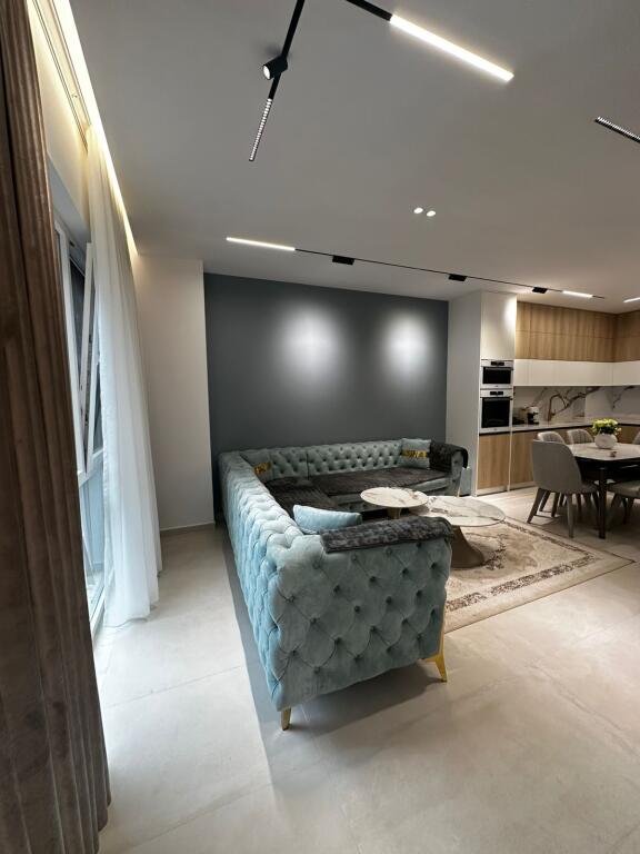 🏡 SHITET APARTAMENT LUKSOZ 2+1 ME PAMJE DETI