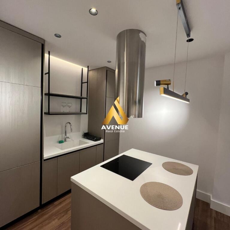 SHITET APARTAMENT LUKSOZ 2+1 – GRAND GALLERY, YZBERISHT    