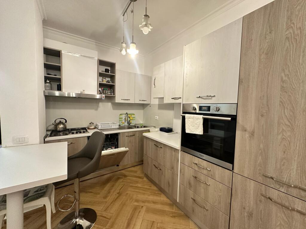 Appartamento 2+1 in Affitto a Lungo Termine, LUNGOMARE (Bar Bonaparte), MAI ABITATO prima