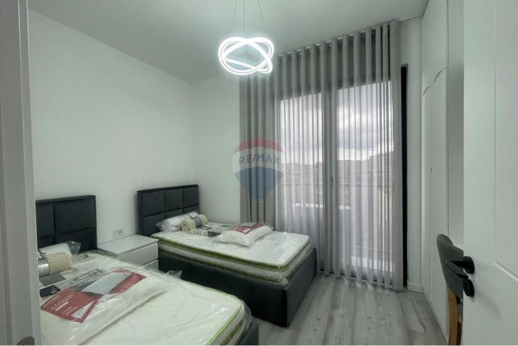 Apartament 2+1 + parkim Don Bosko 800 euro