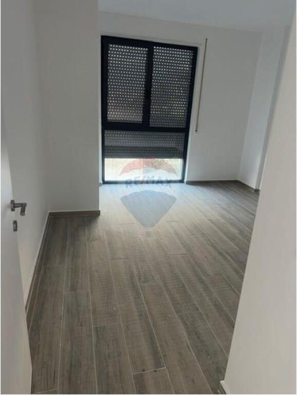 Office space for rent at Akses Tirana !