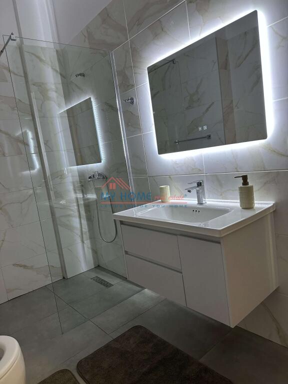 Apartament 1+1 me qera tek Bulevardi i Ri Tirane