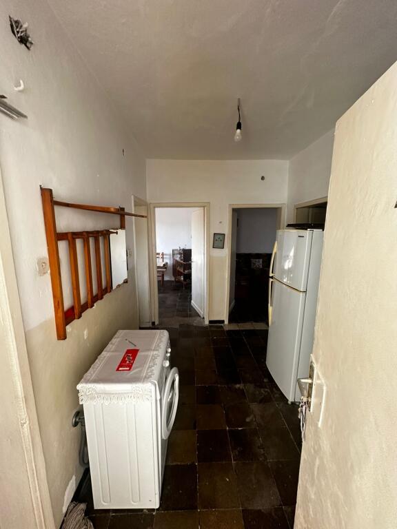 🏢 Shitet Apartament 3+1 në Shkozet Durres