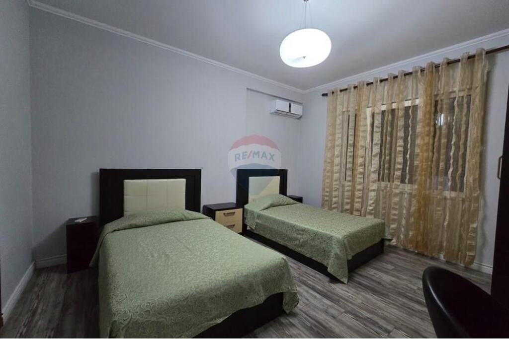 Jepet Apartament Me Qira