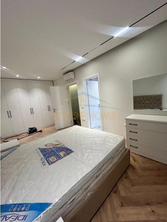 Qera, Apartament 2+1+2+ Post Parkimi, Porcelan, Tirane.