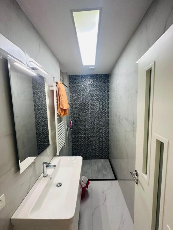 Appartamento in affitto nel centro di Tirana