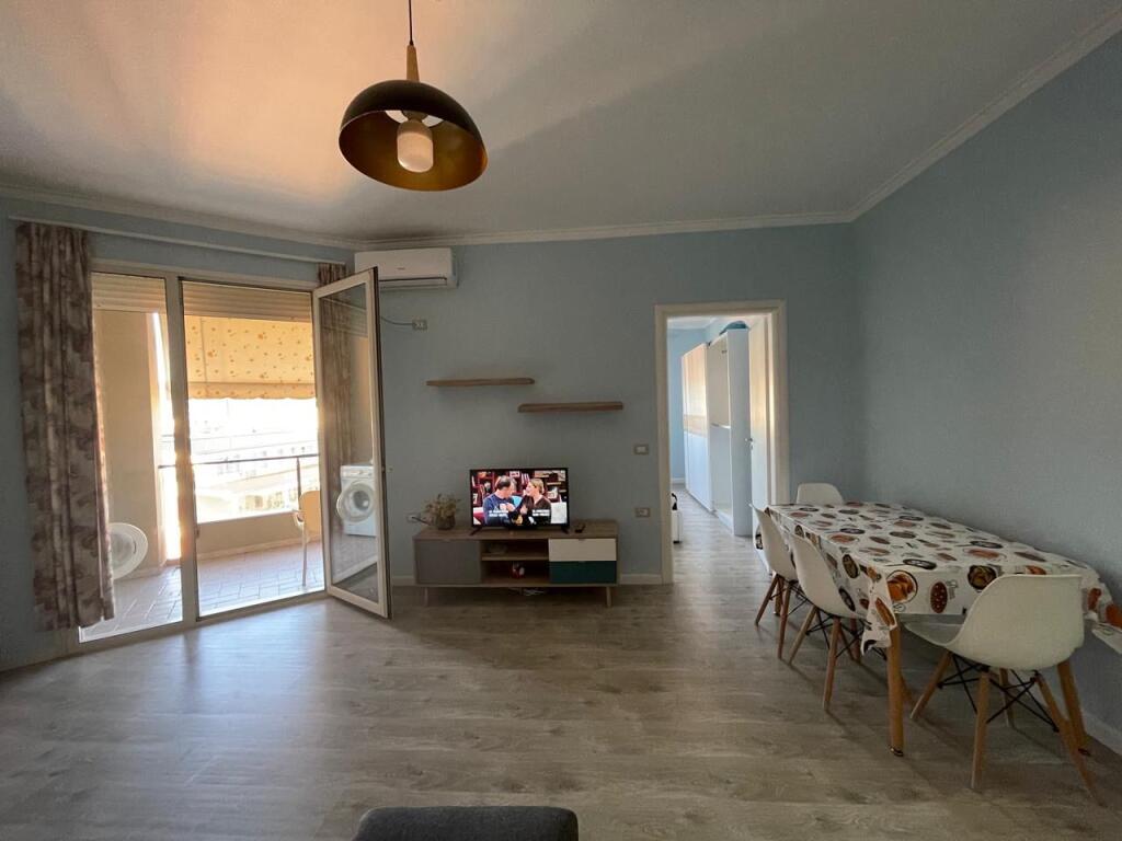 Appartamento in affitto a lungo termine a Vlora