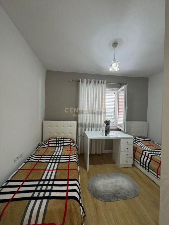Apartament 2+1 Për Shitje ne Fresk