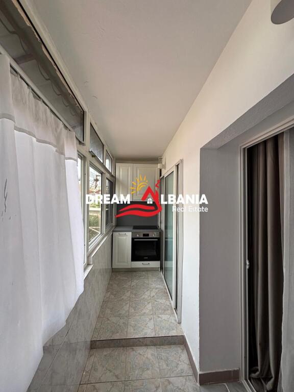 Jepet me qera apartament 2+1 tek rruga Ali Demi prane Bankes BKT ID (4229482)
