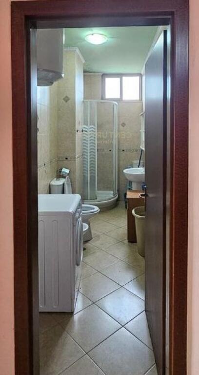 Appartamento 2+1 in affitto in Via Bardhyl.