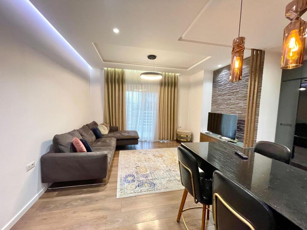 Appartamento 2+1 +parcheggio a Panorama