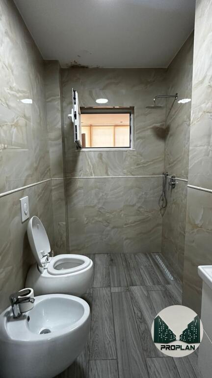 BUSINESS PREMISES FOR RENT IN BLLOK