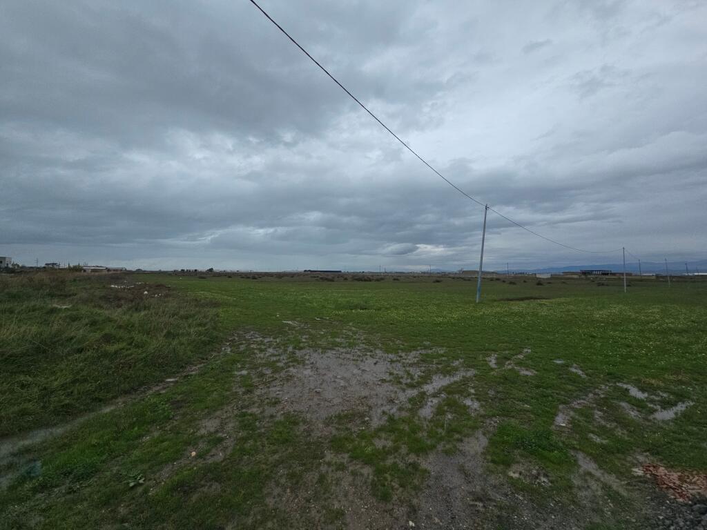 TOKE NE SHITJE PER KAPANONE NE SPITALLE DURRES AFER PORTIT