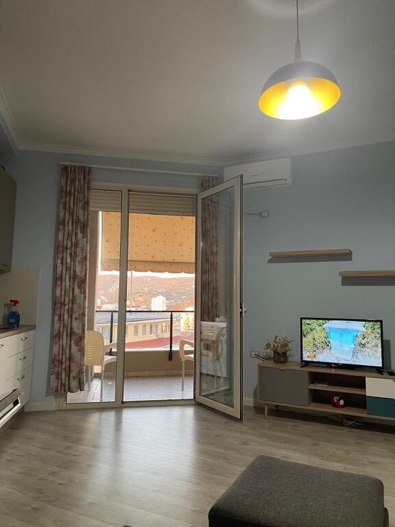 Appartamento in affitto a lungo termine a Vlora