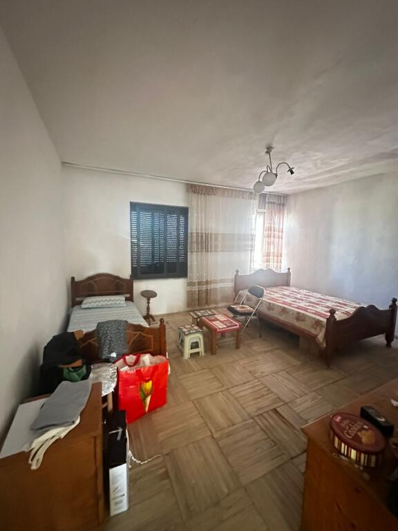 🏢 Shitet Apartament 3+1 në Shkozet Durres